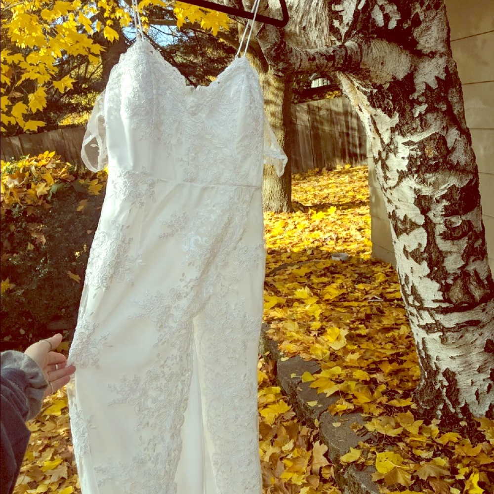 Wedding/white dress size 4/6